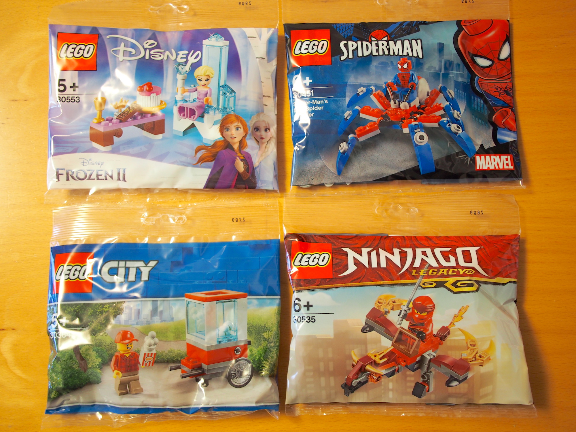 コンビニでレゴ(R)ミニキット第2弾（アナ雪、スパイダーマン、レゴ(R 